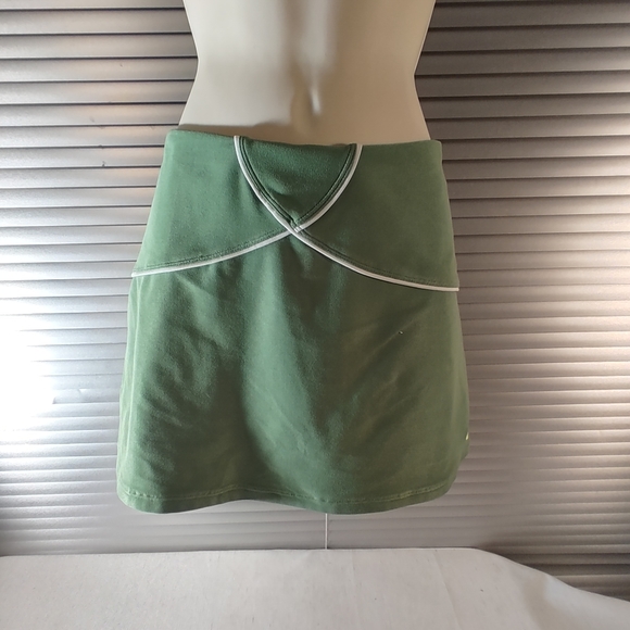 Nike Dresses & Skirts - Nike Dri- Fit Tennis Skirt Green Med